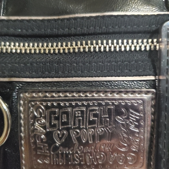 2pc Set. Black Coach Poppy Satchel #15868 & Wristlet.  Rare/Limited Edition - Picture 11 of 12